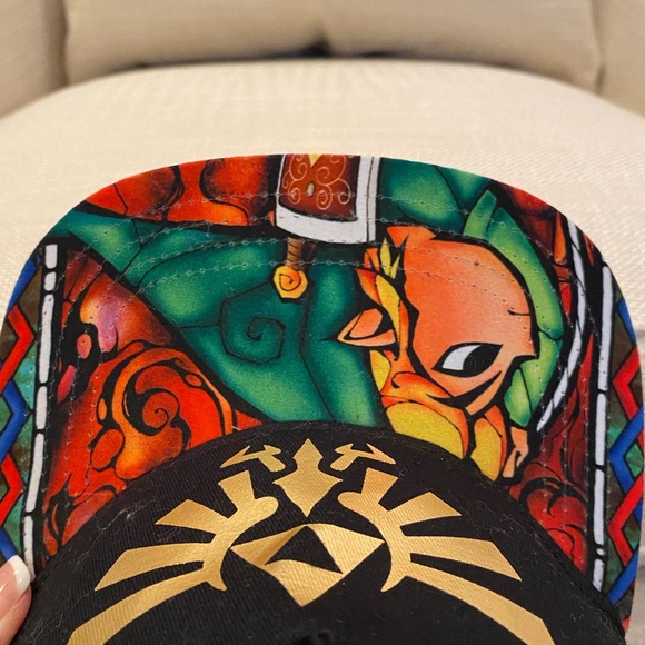 Zelda Nintendo Black Hat w Bright Pattern Brim / Gold Logo / Snap Back - Picture 5 of 10